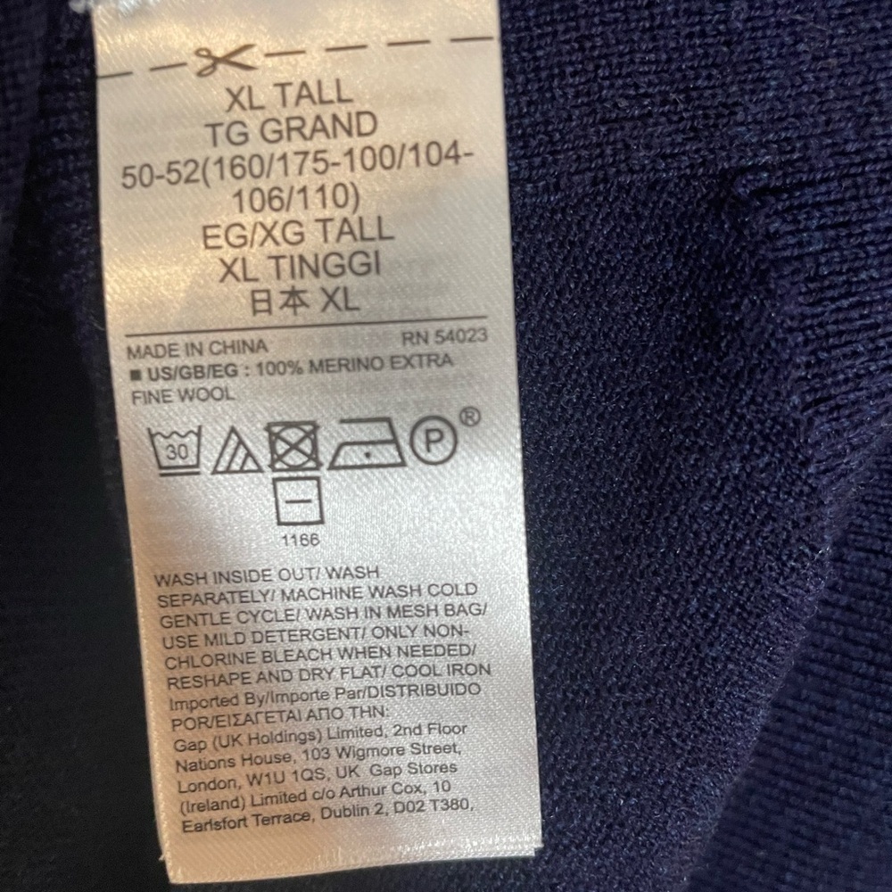 Gap 100% Merino Wool Navy Blue Crewneck Lightweight Sweater Machine Wash Sz XLT - Picture 7 of 9
